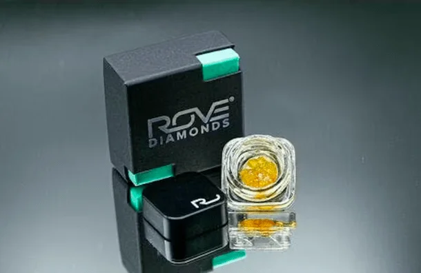Wedding Cake Rove Diamonds Extract
